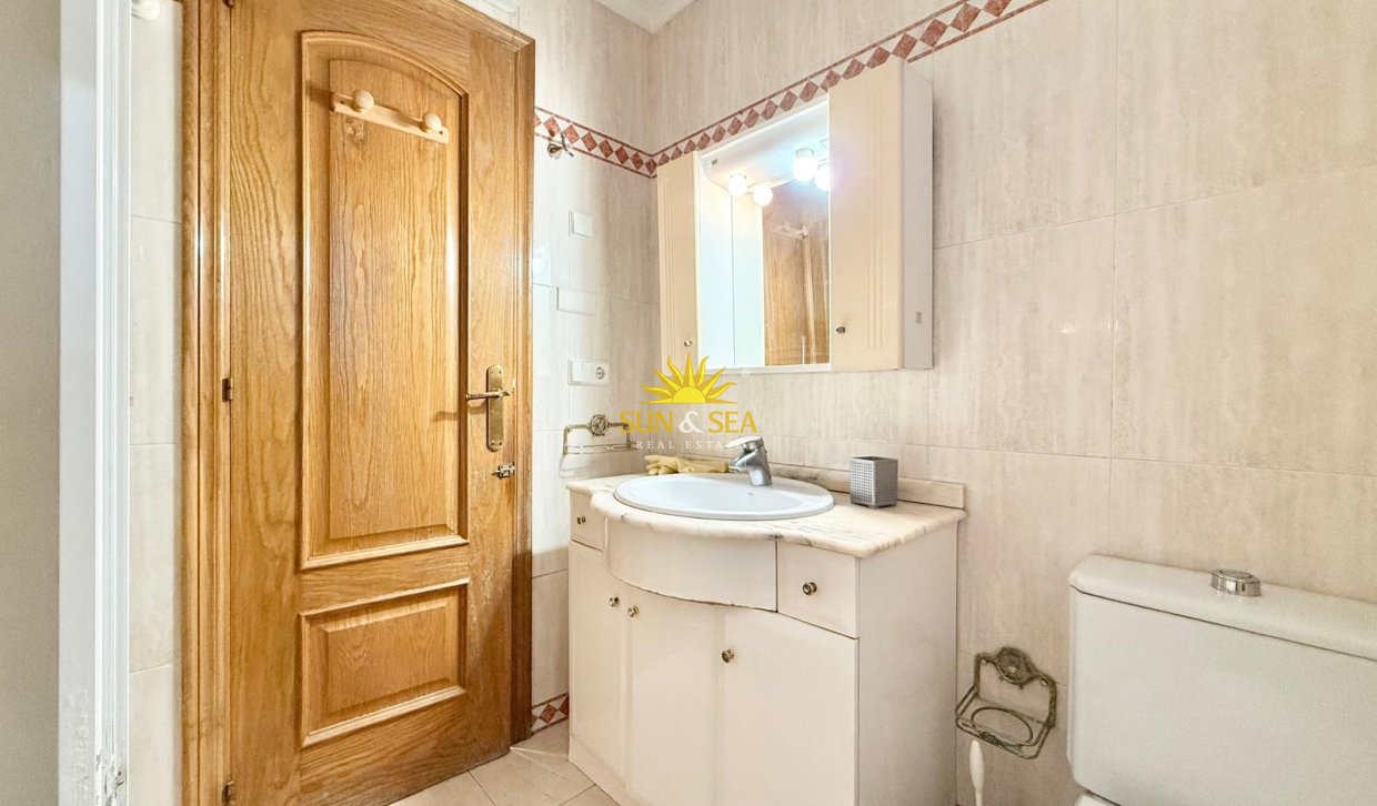 Kurzzeit-Vermietung - Wohnung - Alicante - Centro
