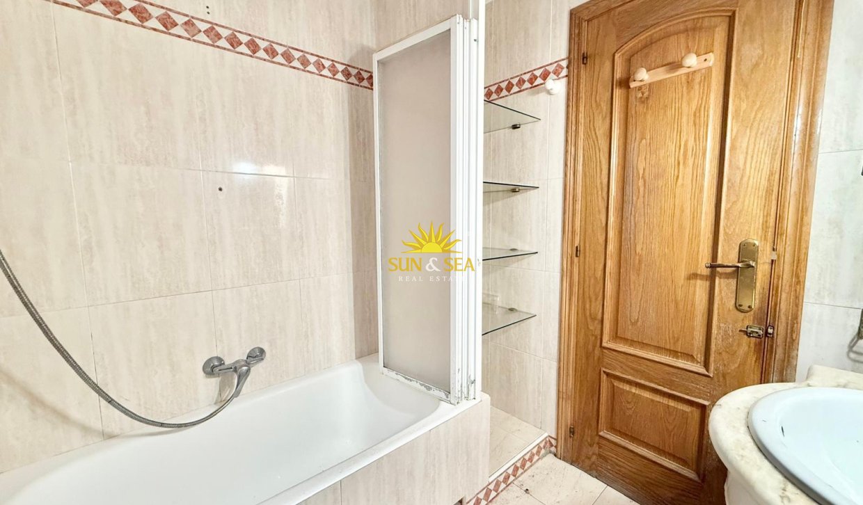 Kurzzeit-Vermietung - Wohnung - Alicante - Centro