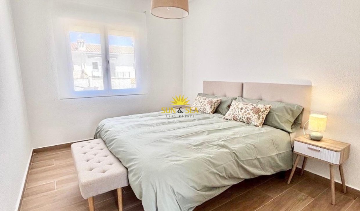 Long Term Rental - Duplex - Torrevieja - Playa Los Naufragos