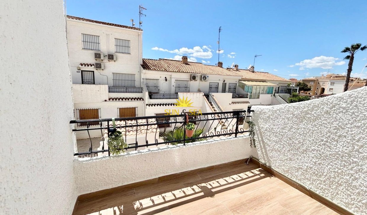 Long Term Rental - Duplex - Torrevieja - Playa Los Naufragos