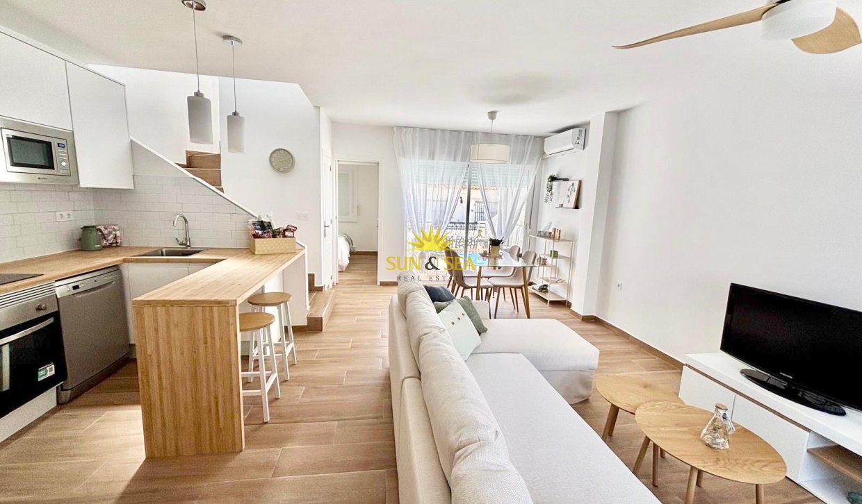 Long Term Rental - Duplex - Torrevieja - Playa Los Naufragos