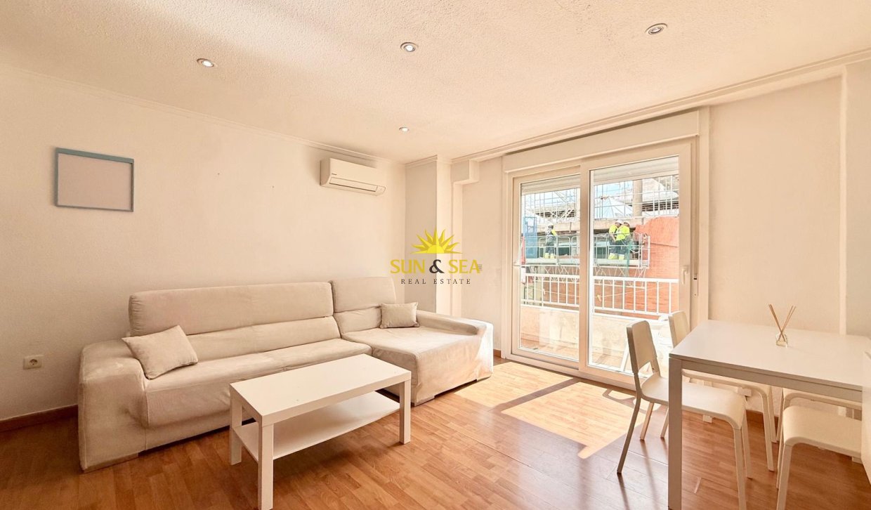 Long Term Rental - Apartment - Torrevieja - Centro