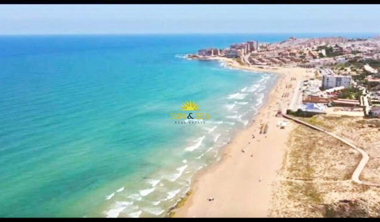 Reventa - Apartamento - Torrevieja - La Mata