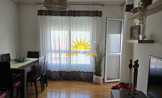 Alquiler a largo plazo - Apartamento - Torrevieja - Centro