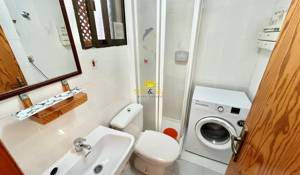 Resale - Studio apartment - Torrevieja - El Chaparral