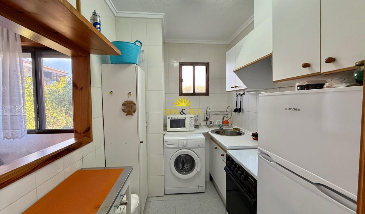 Resale - Studio apartment - Torrevieja - El Chaparral