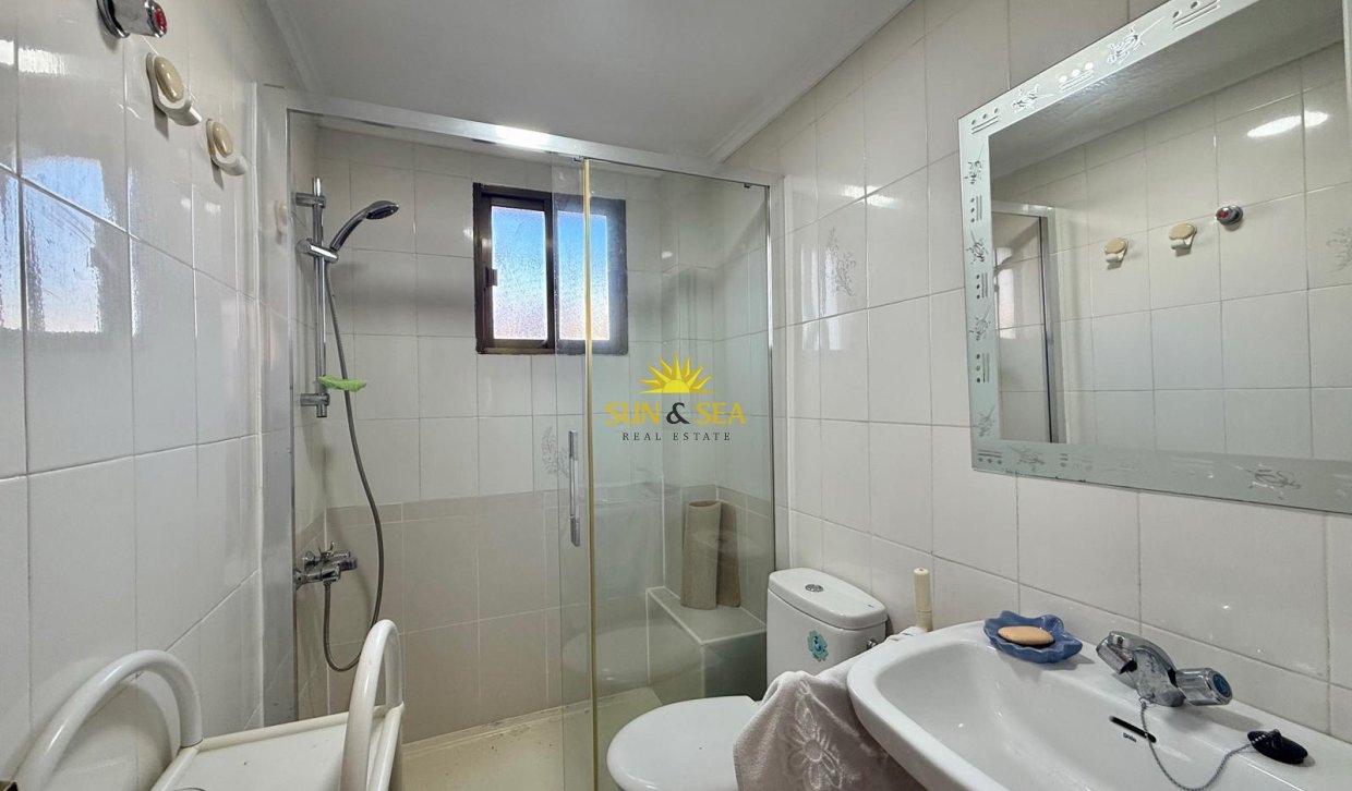 Resale - Studio apartment - Torrevieja - El Chaparral