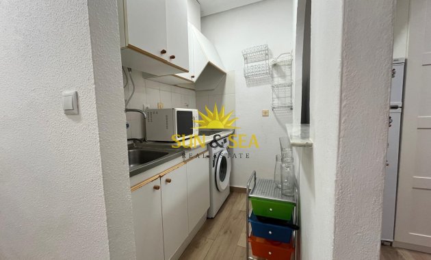Resale - Studio apartment - Torrevieja - El Chaparral
