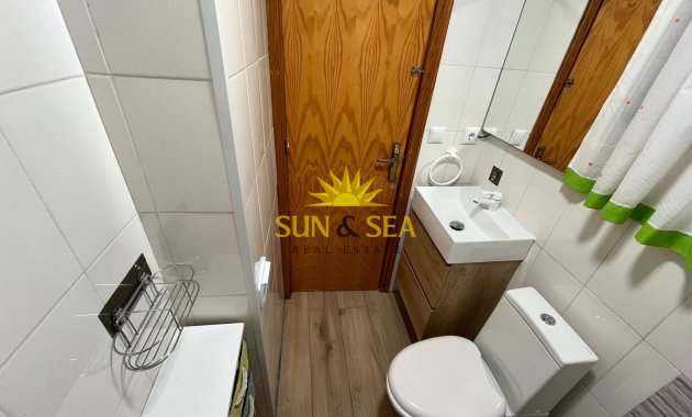 Resale - Studio apartment - Torrevieja - El Chaparral