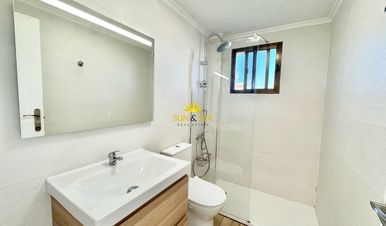 Resale - Studio apartment - Torrevieja - El Chaparral