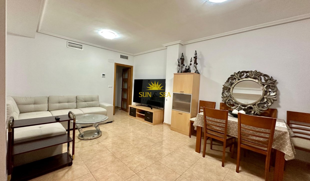 Reventa - Apartamento - Torrevieja - Playa del Cura
