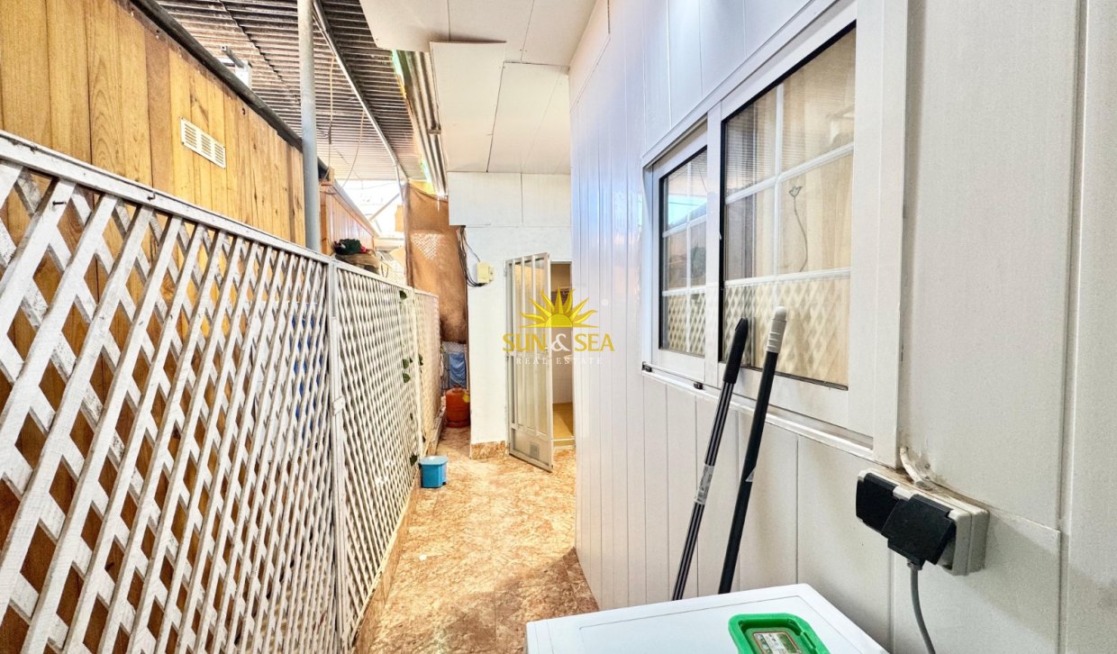 Langfristige Vermietung - Ground Floor - 