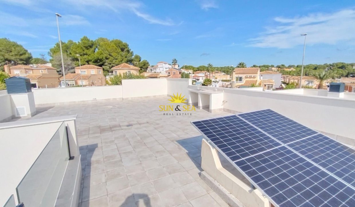 Resale - Villa - Pinar de Campoverde - Pinar de Campoverde Campo