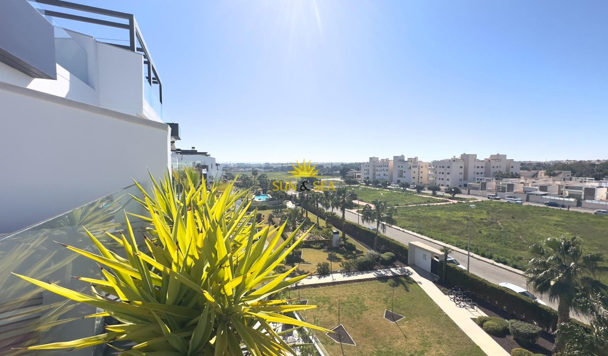 Reventa - Atico - Orihuela Costa - Los Dolses