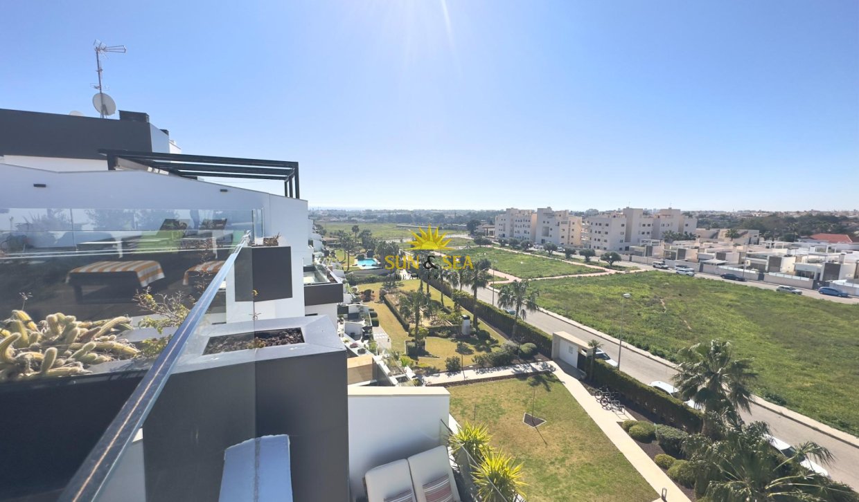 Reventa - Atico - Orihuela Costa - Los Dolses
