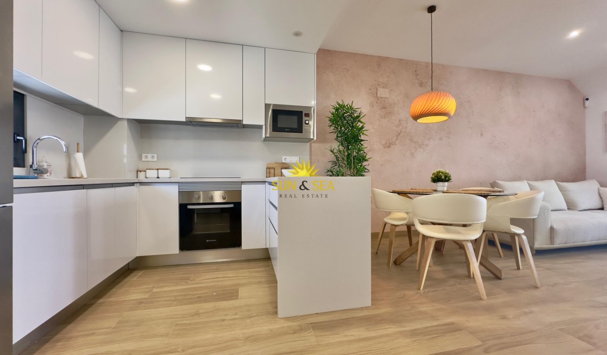 Reventa - Bungalow - Torrevieja - Los balcones