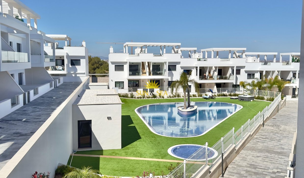 Reventa - Bungalow - Torrevieja - Los balcones