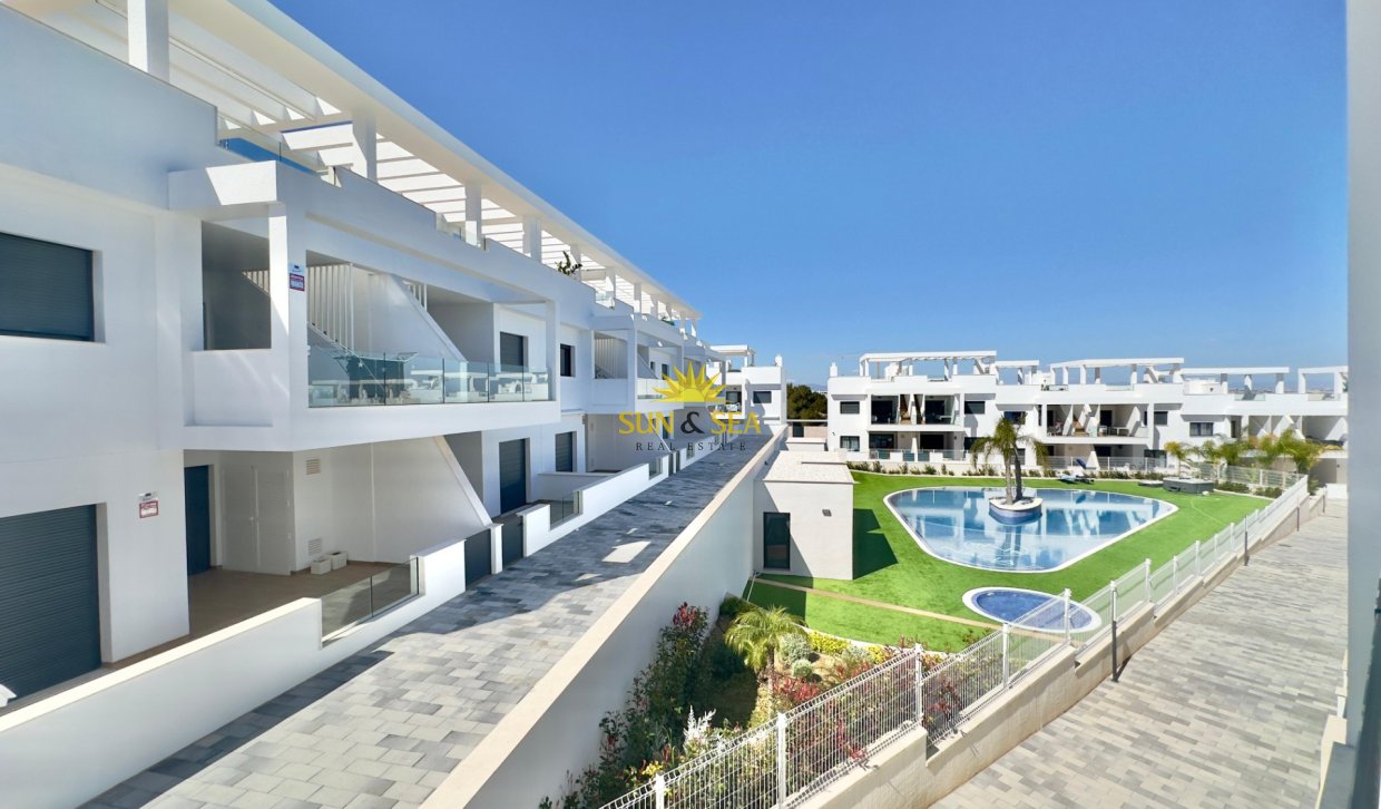 Reventa - Bungalow - Torrevieja - Los balcones