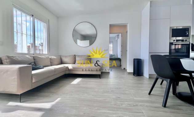 Resale - Villa - San Miguel de Salinas - Las filipinas