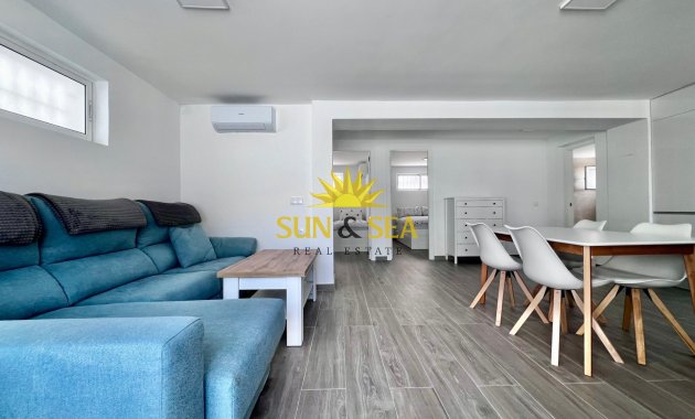 Resale - Villa - San Miguel de Salinas - Las filipinas