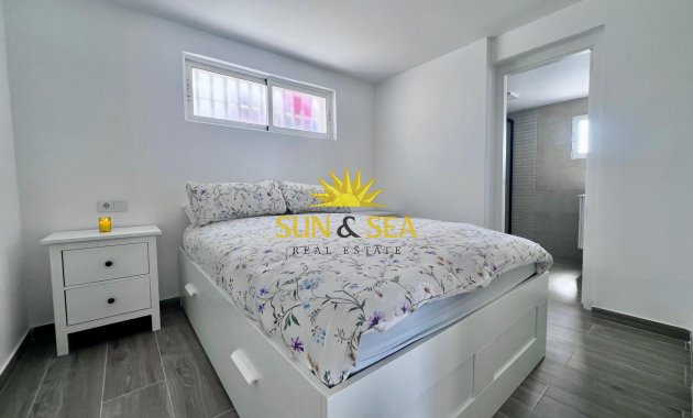Resale - Villa - San Miguel de Salinas - Las filipinas