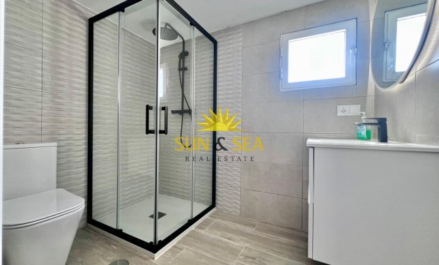 Resale - Villa - San Miguel de Salinas - Las filipinas