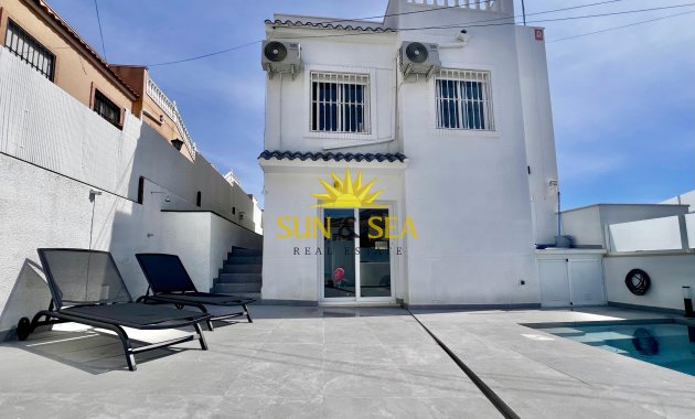 Resale - Villa - San Miguel de Salinas - Las filipinas