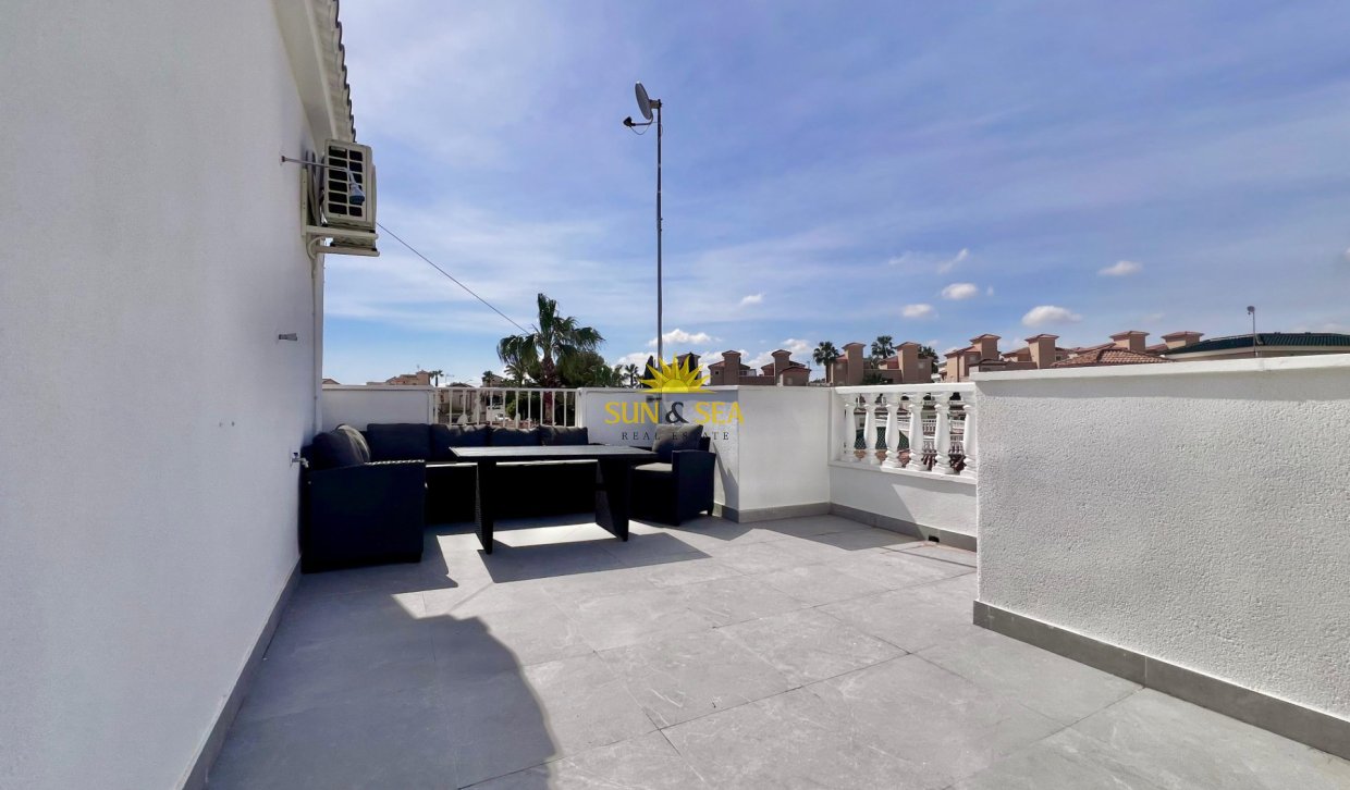 Resale - Villa - San Miguel de Salinas - Las filipinas