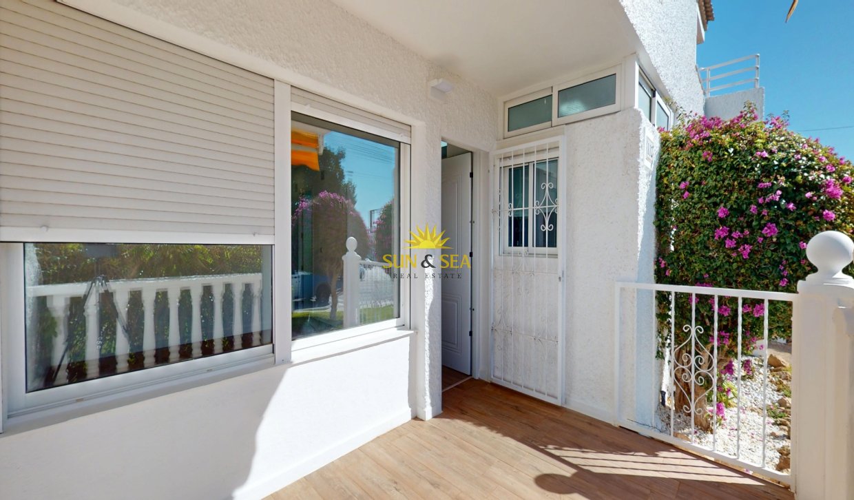 Resale - Townhouse - Orihuela Costa - Villamartín