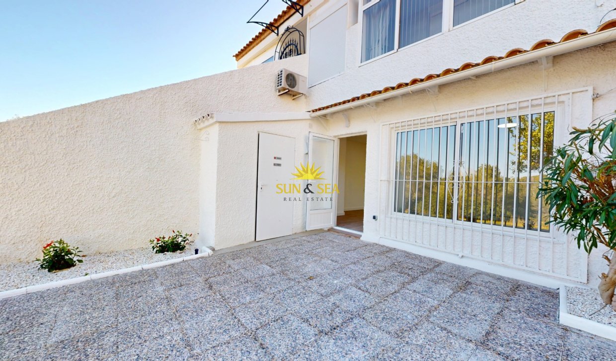 Resale - Townhouse - Orihuela Costa - Villamartín