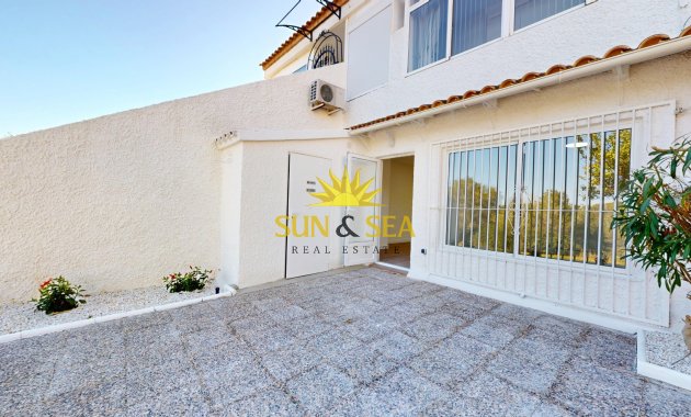 Resale - Townhouse - Orihuela Costa - Villamartín
