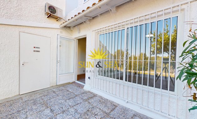 Resale - Townhouse - Orihuela Costa - Villamartín