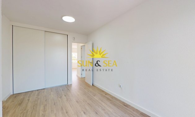 Resale - Townhouse - Orihuela Costa - Villamartín