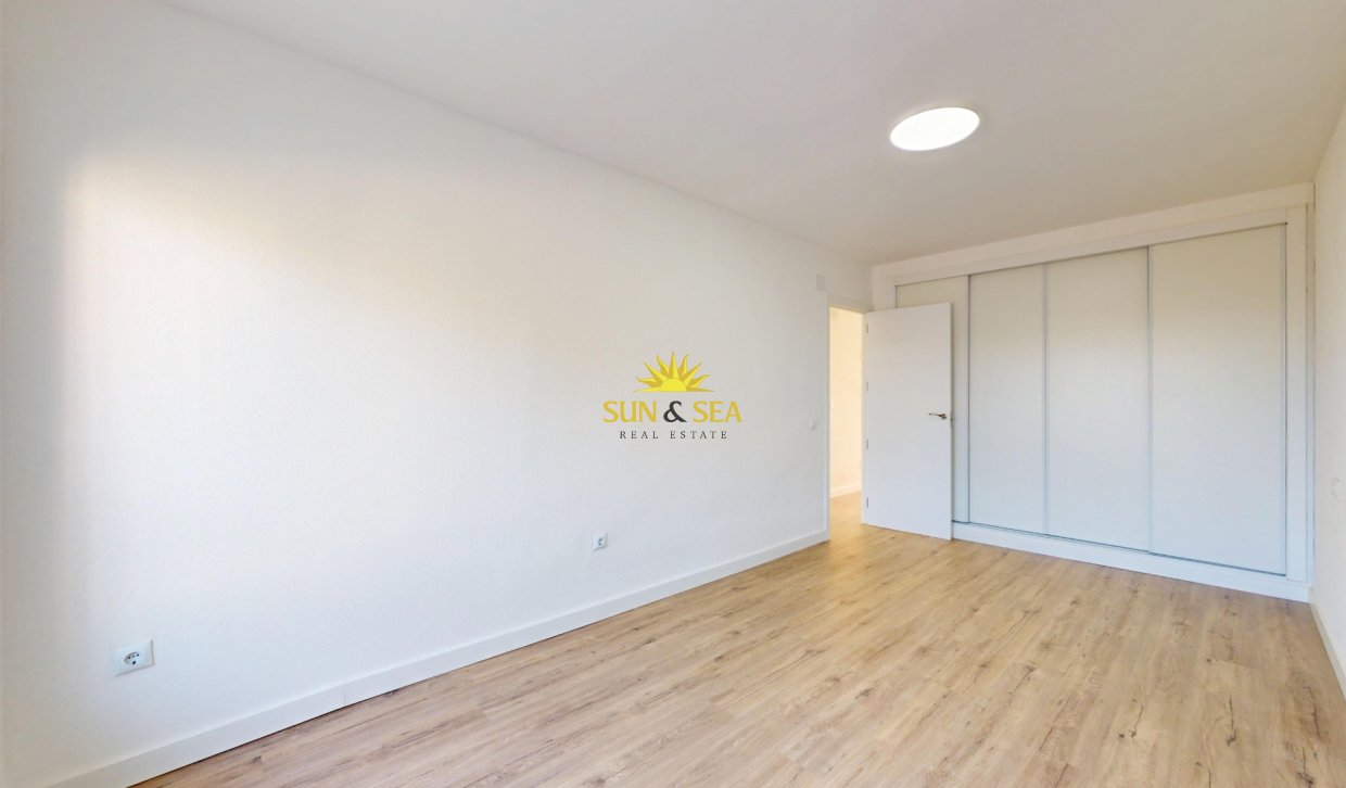 Resale - Townhouse - Orihuela Costa - Villamartín