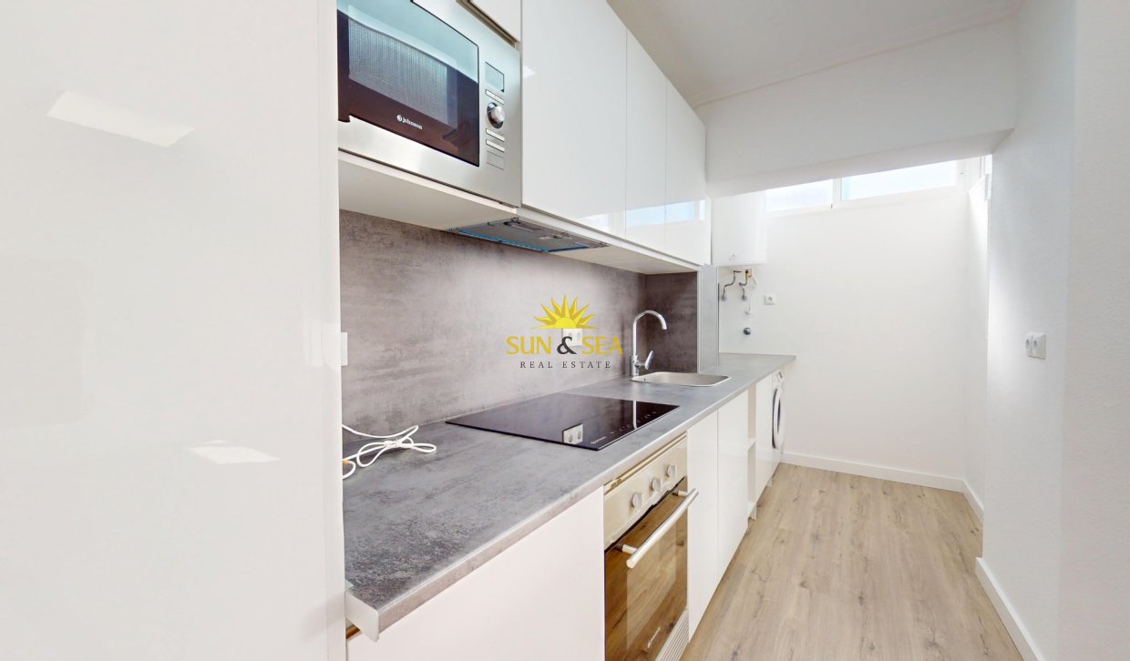 Resale - Townhouse - Orihuela Costa - Villamartín
