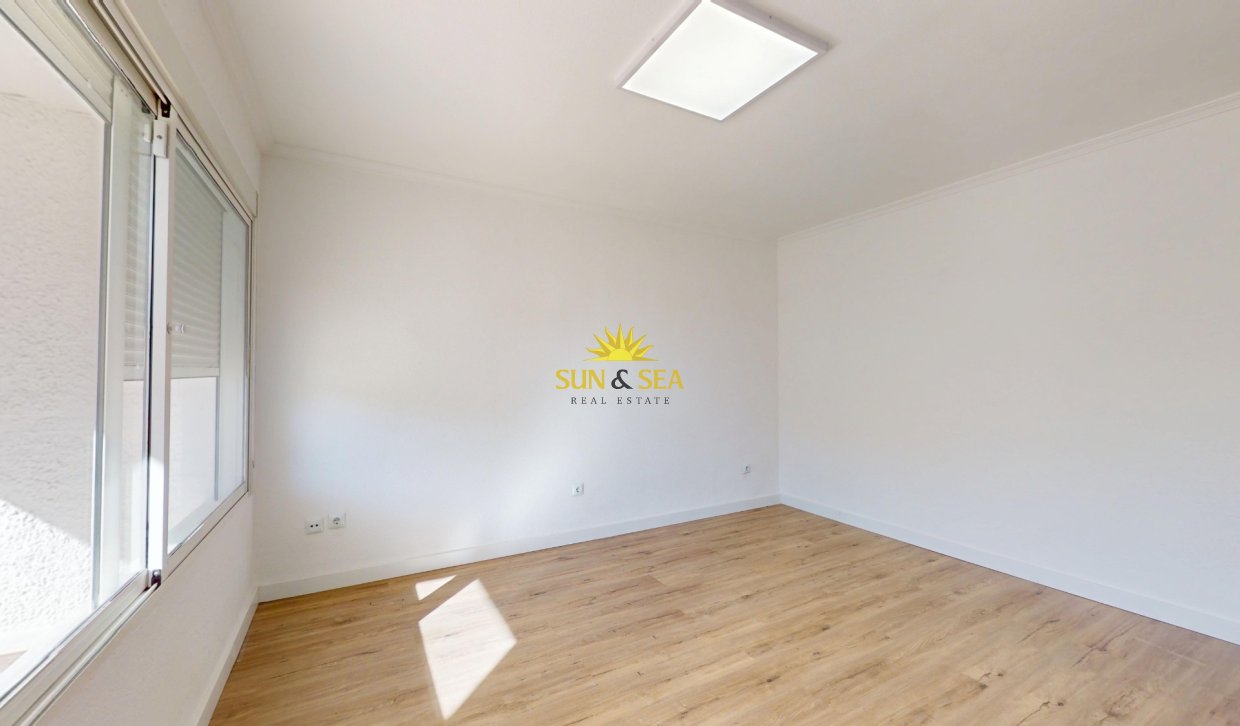 Resale - Townhouse - Orihuela Costa - Villamartín
