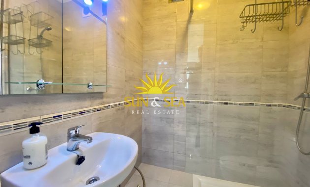 Langfristige Vermietung - Villa - Torrevieja - Playa de los Locos