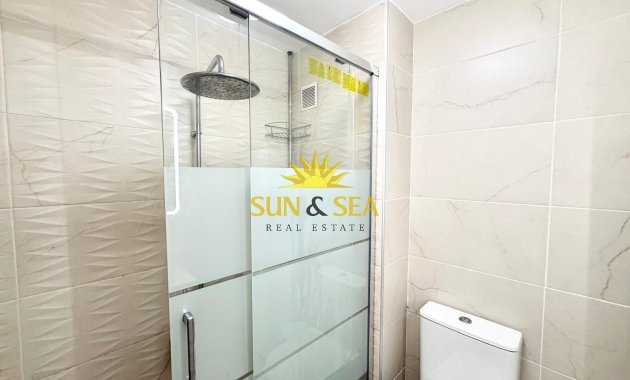 Reventa - Apartamento - Torrevieja - La Mata