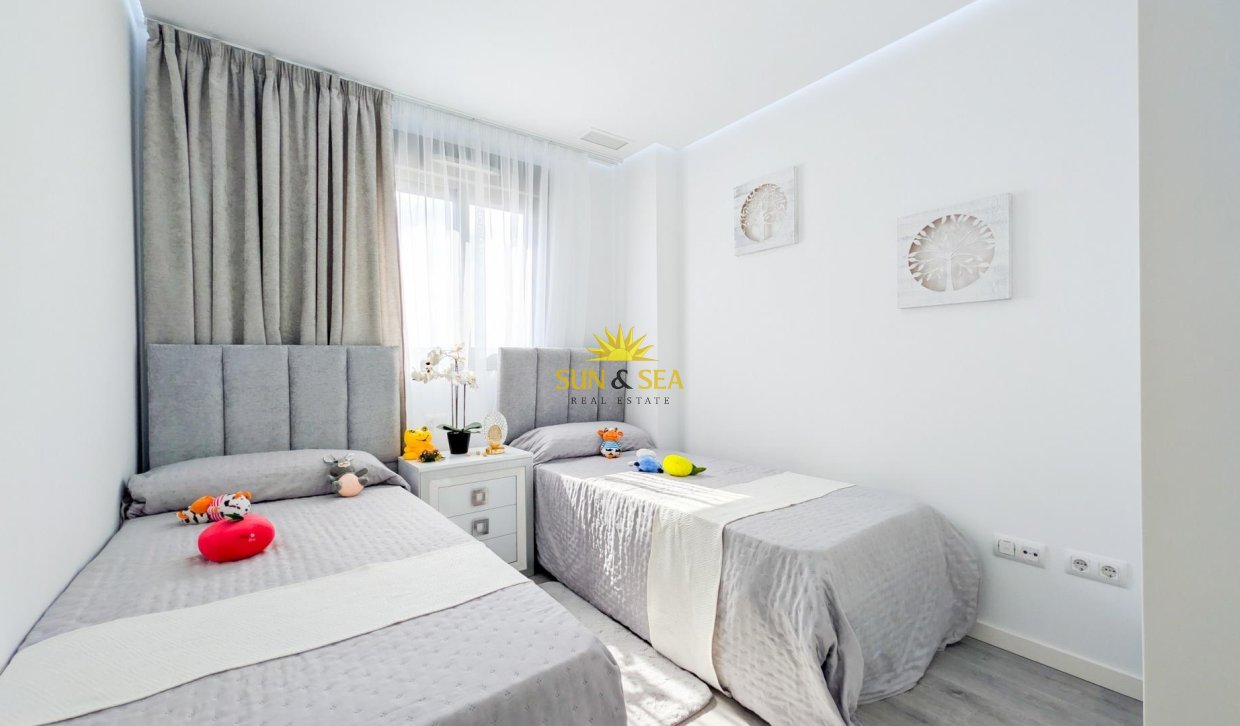 Reventa - Atico - Orihuela Costa - Villamartín