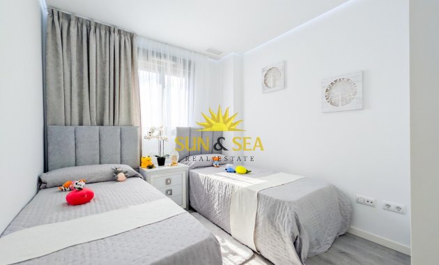 Reventa - Atico - Orihuela Costa - Villamartín
