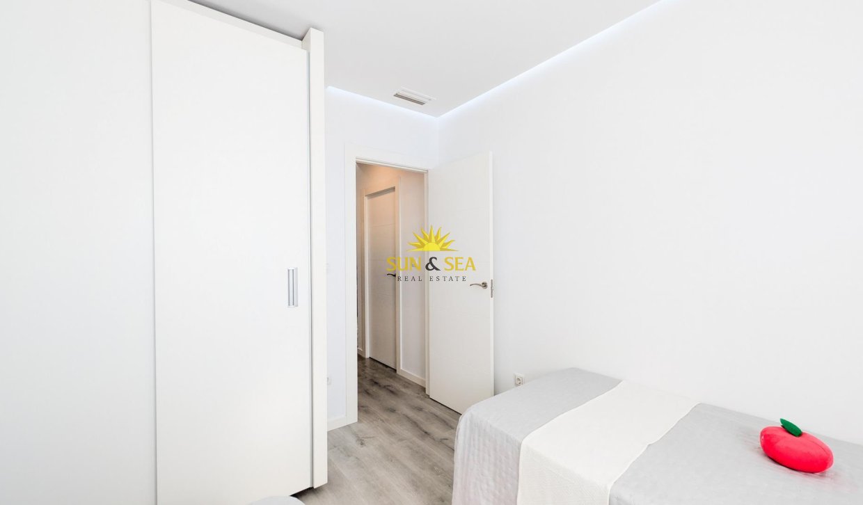 Reventa - Atico - Orihuela Costa - Villamartín