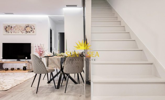 Reventa - Atico - Orihuela Costa - Villamartín