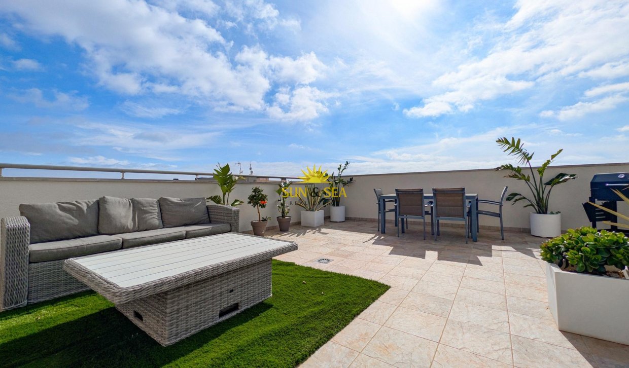 Reventa - Atico - Orihuela Costa - Villamartín