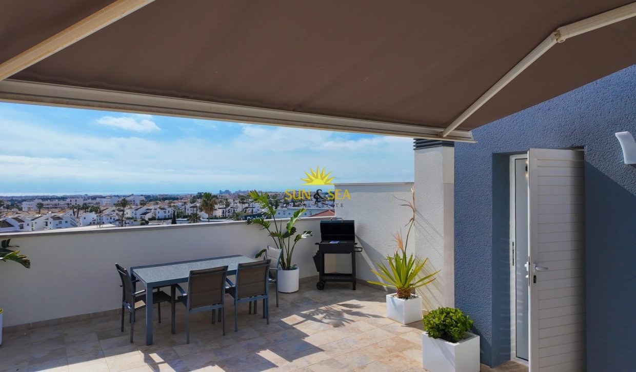 Reventa - Atico - Orihuela Costa - Villamartín