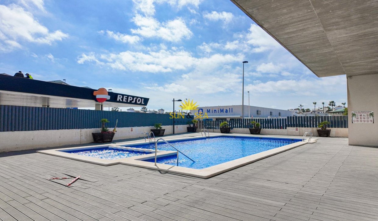 Reventa - Atico - Orihuela Costa - Villamartín