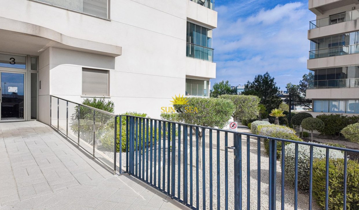 Reventa - Atico - Orihuela Costa - Villamartín