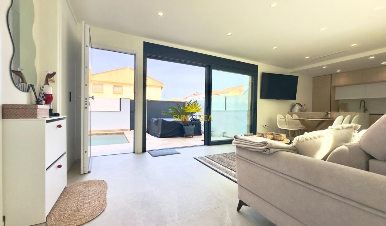Resale - Townhouse - San Pedro del Pinatar - CENTRO