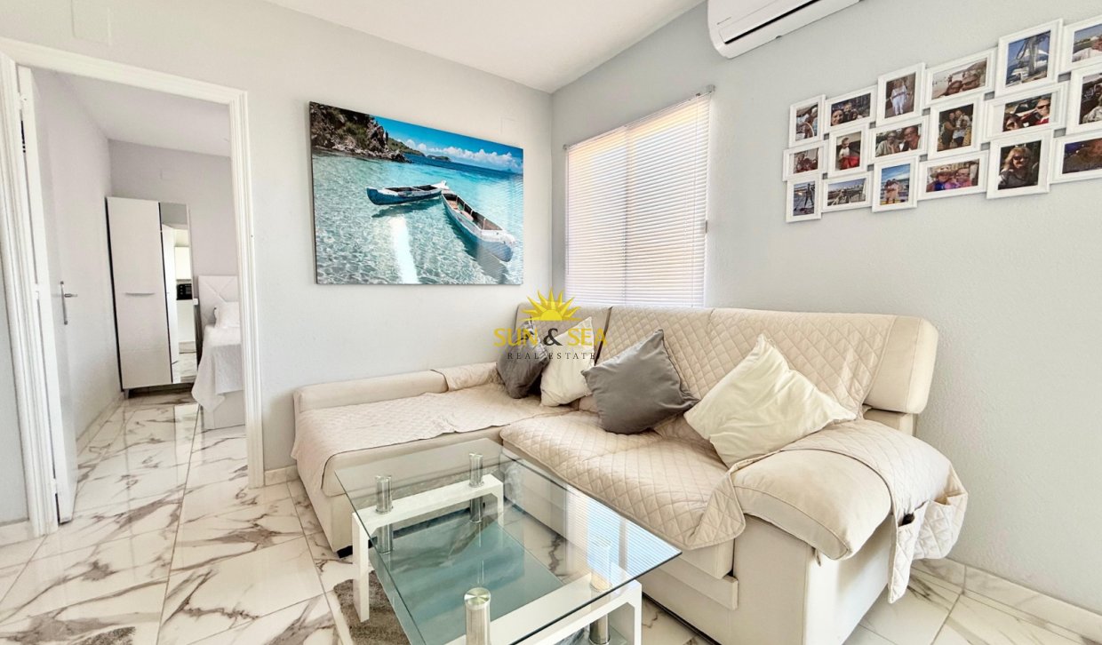Location à long terme - Appartement - Torrevieja - Centro