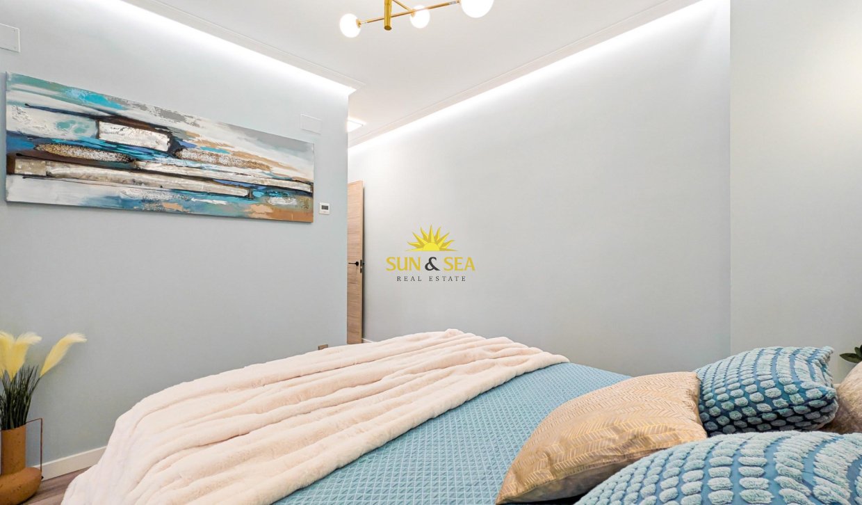 Reventa - Apartamento - Torrevieja - Centro