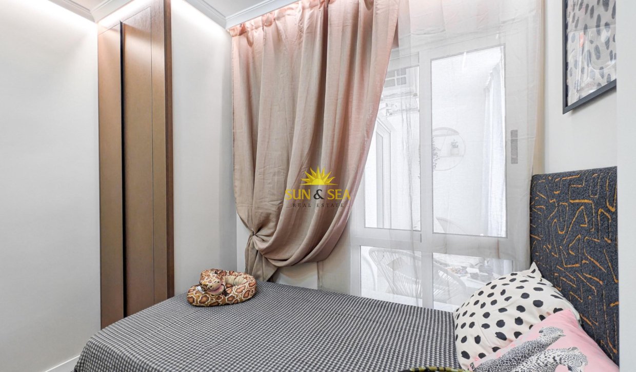 Reventa - Apartamento - Torrevieja - Centro